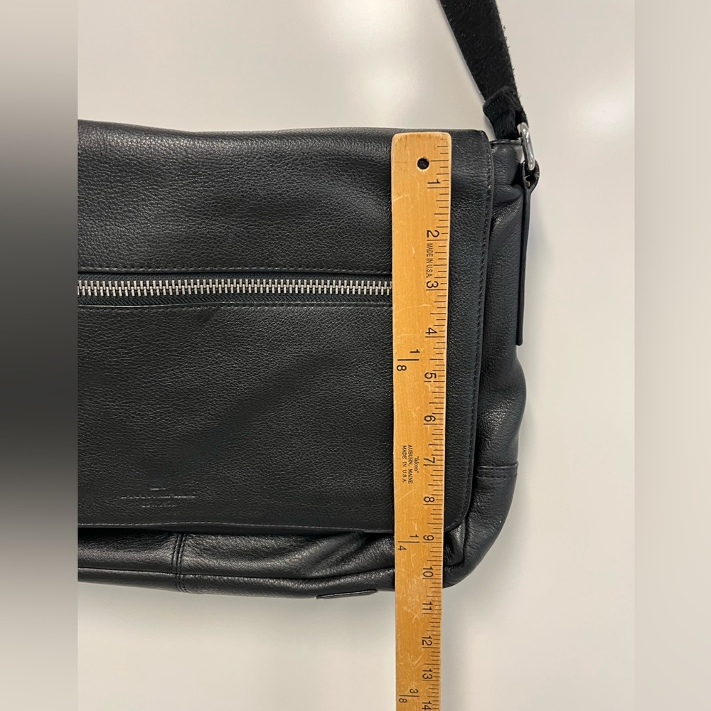 Banana Republic Black Leather Crossbody Messenger Laptop Greyson Bag - Picture 10 of 10
